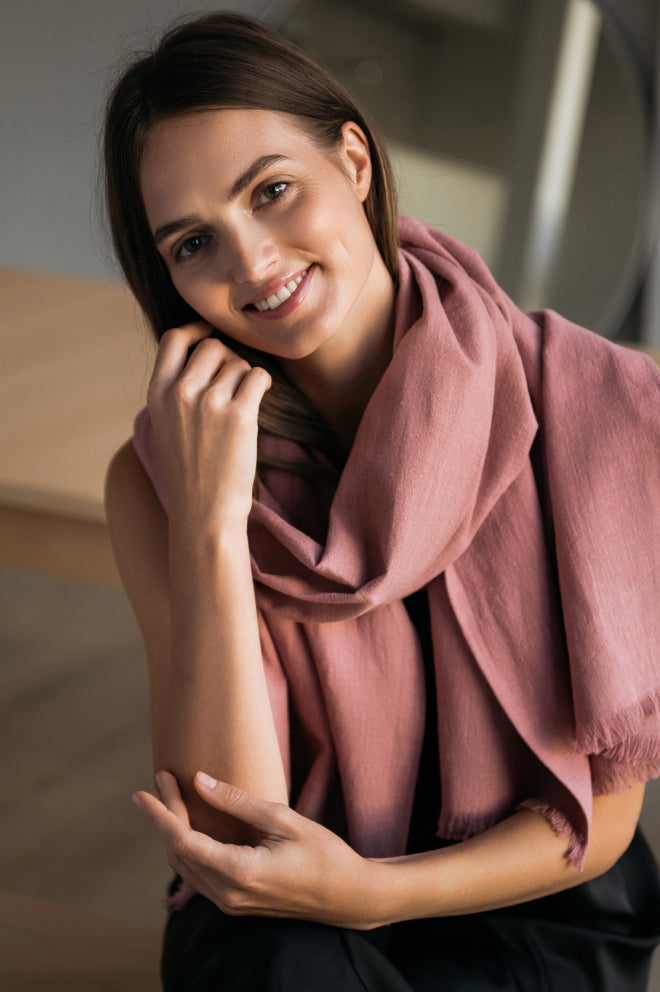 Big SHADOW linen scarf