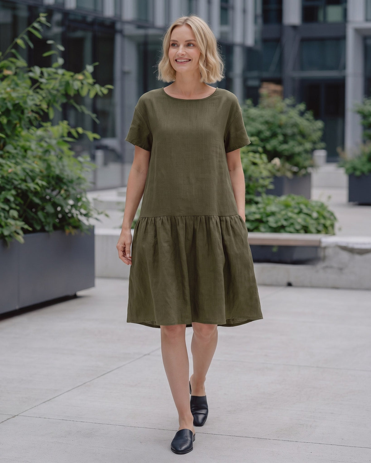 LeMuse BLOSSOM linen dress in olive green – lifestyle outdoors #Color_Olive green