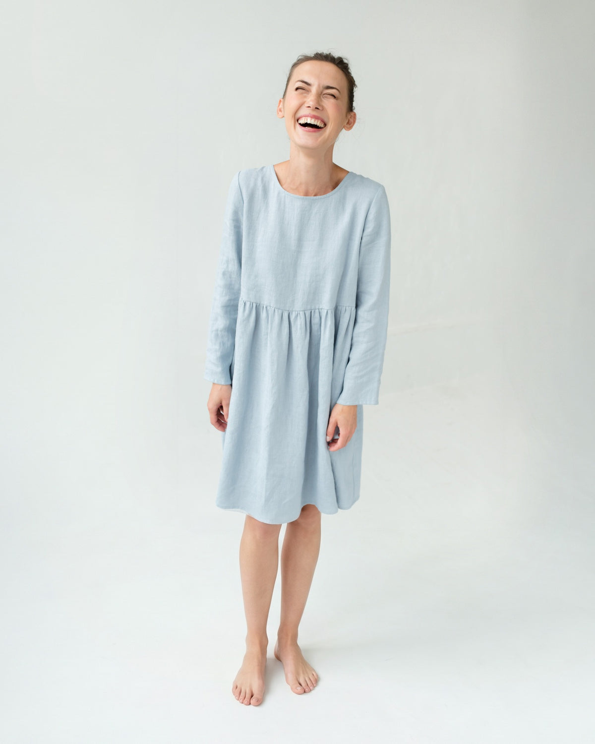 CANDY – Linen Blend Long Sleeve Gathered Dress – Light blue suknelė, priekis #Color_Light blue