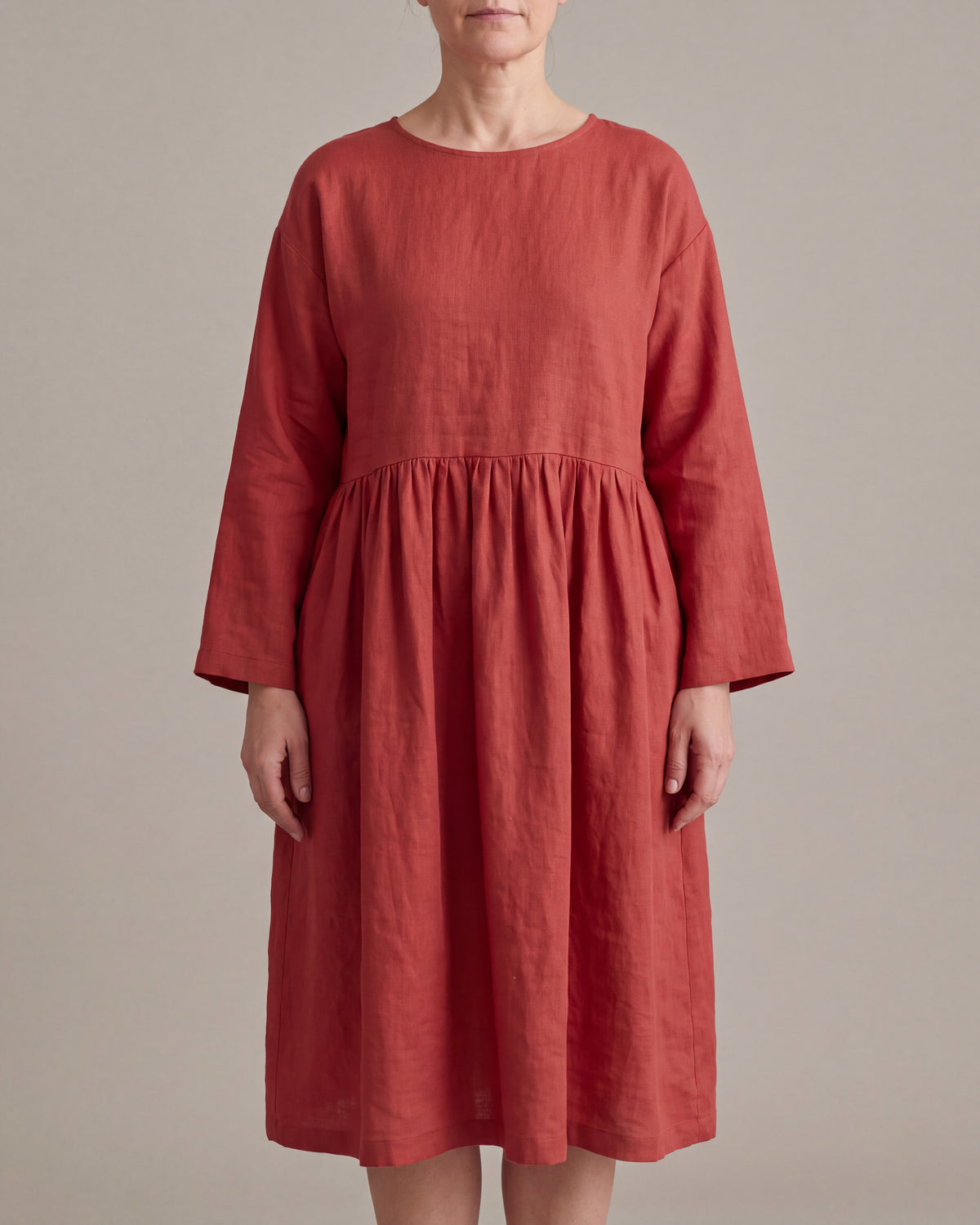 CANDY Red linen blend long sleeve gathered dress, close front view