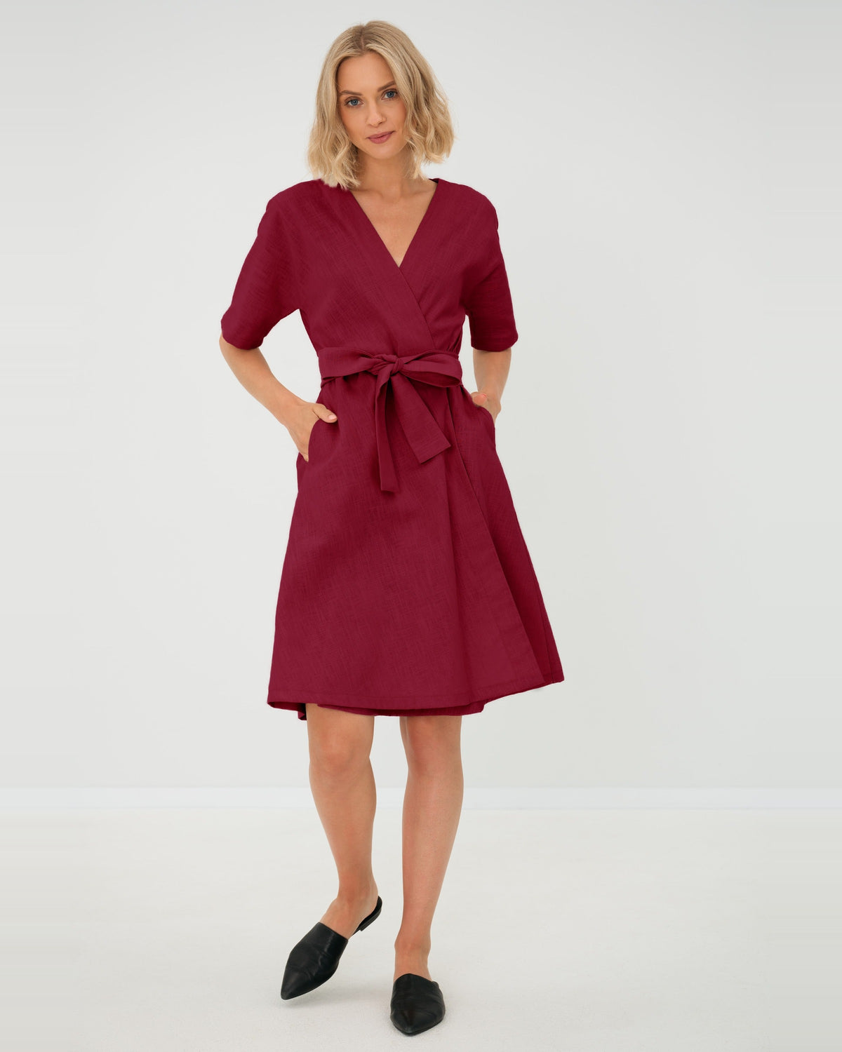 LeMuse CHLOE linkjole i cerise – forfra i studio, full lengde #Color_Cerise