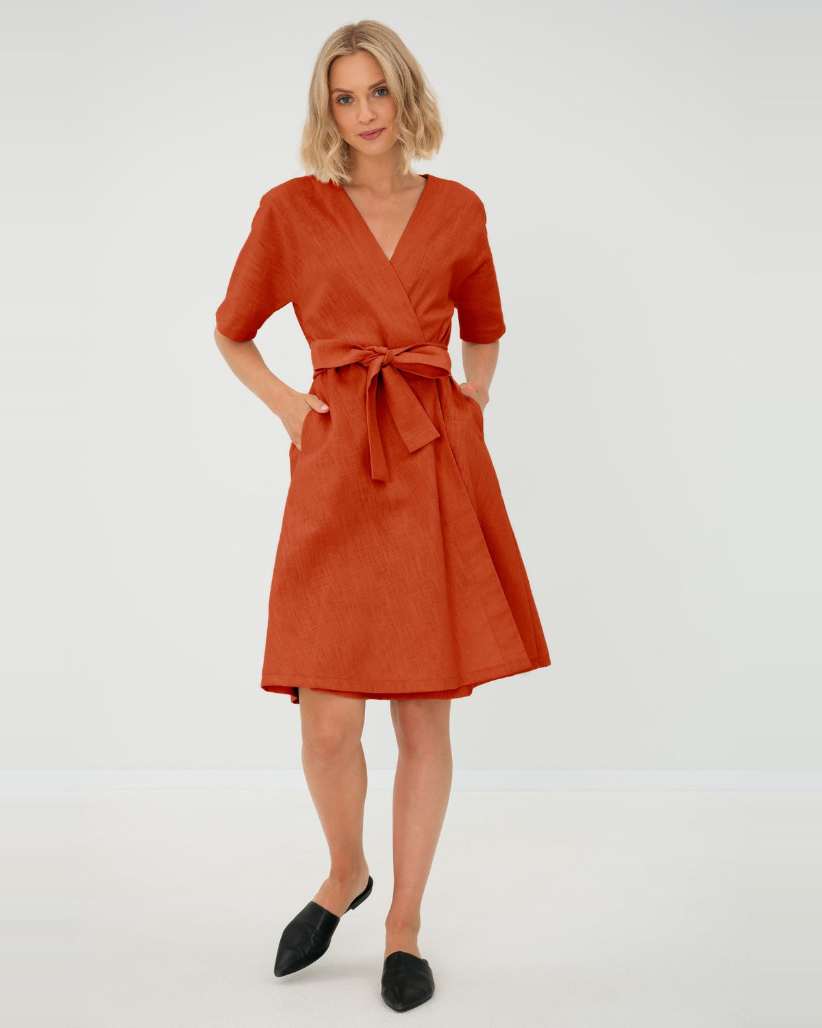 LeMuse CHLOE linkjole i oransje – forfra i studio, full lengde #Color_Orange