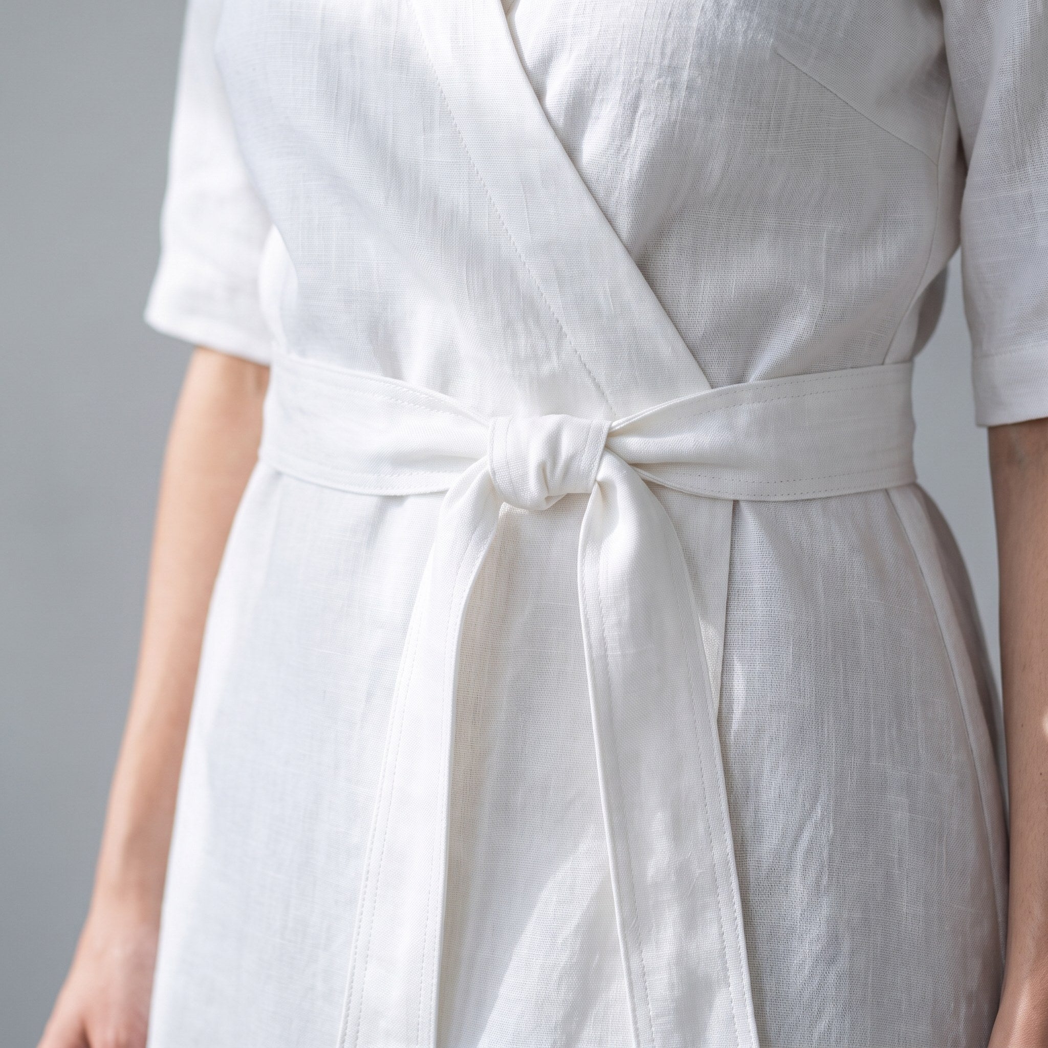 CHLOE — Wrap-Style Linen Dress with Pockets