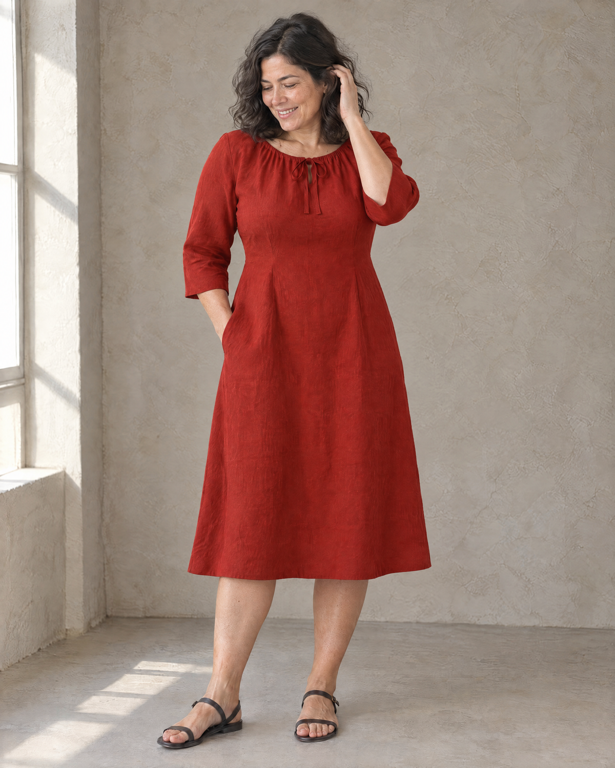 HELENA linen dress in Red, front