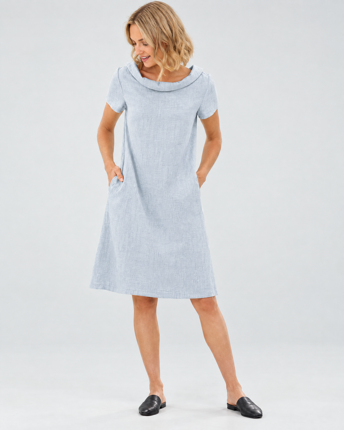 LeMuse STORY linen dress in light blue – studio front full-length view #Color_Light blue