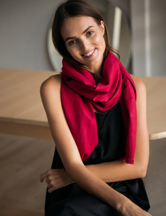 LeMuse small SHADOW linen scarf, Dusty rose