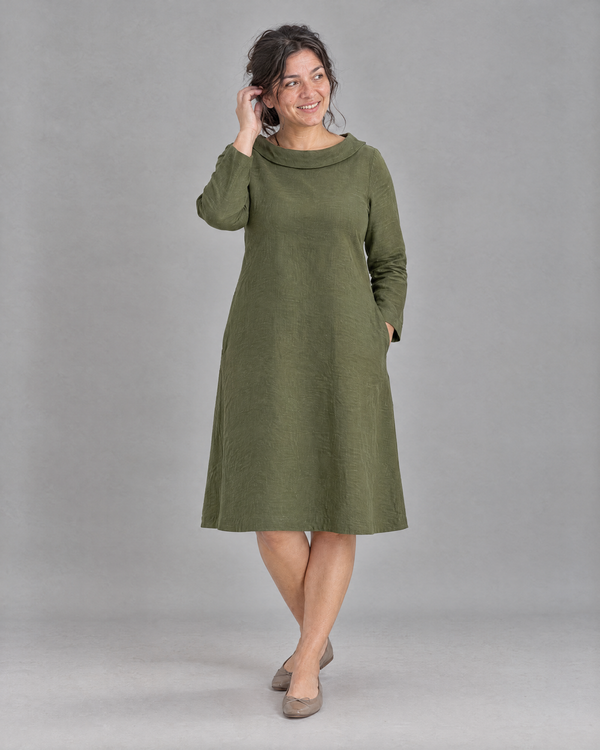 LILA linen back bow A-line dress in Olive Green, front view