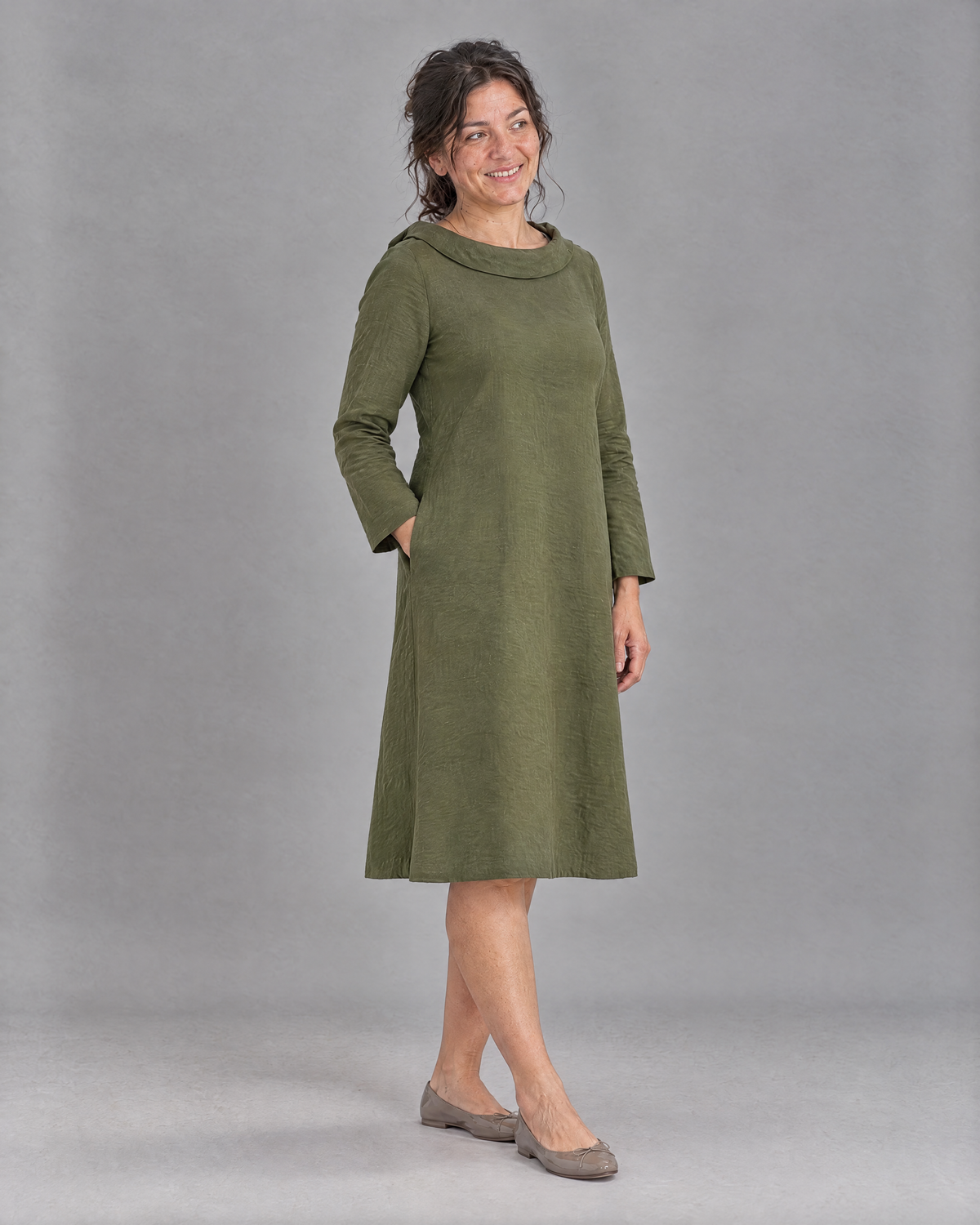 LILA linen back bow A-line dress in Olive Green, three-quarter view
