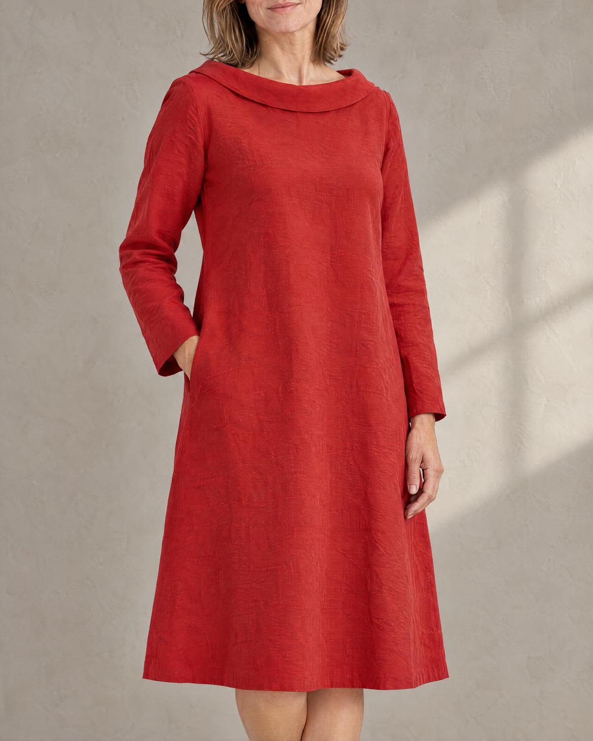 LILA linen back bow A-line dress in Red with long sleeves and folded collar