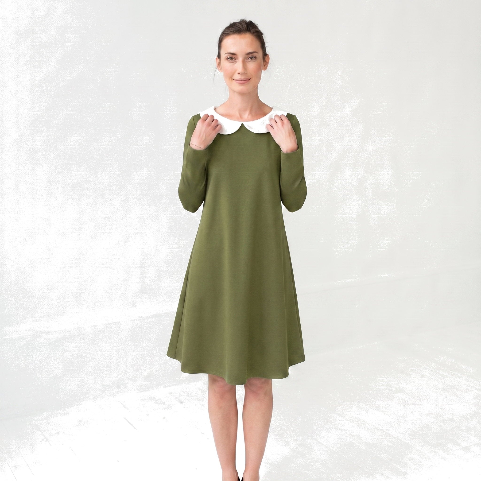 LOVER — Italienisches Punto-Milano-Strickkleid mit Kragen
