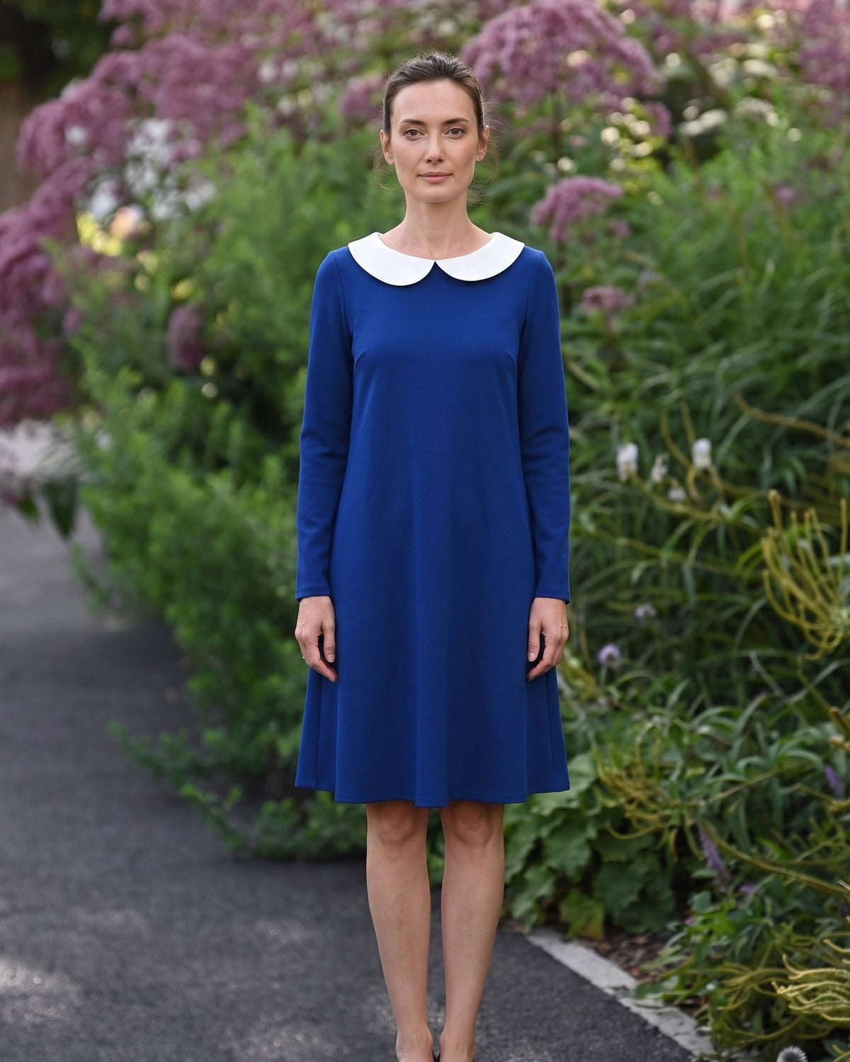 LOVER – Itališko punto Milano suknelė safyro mėlynos spalvos, lifestyle sode #Color_Sapphire blue