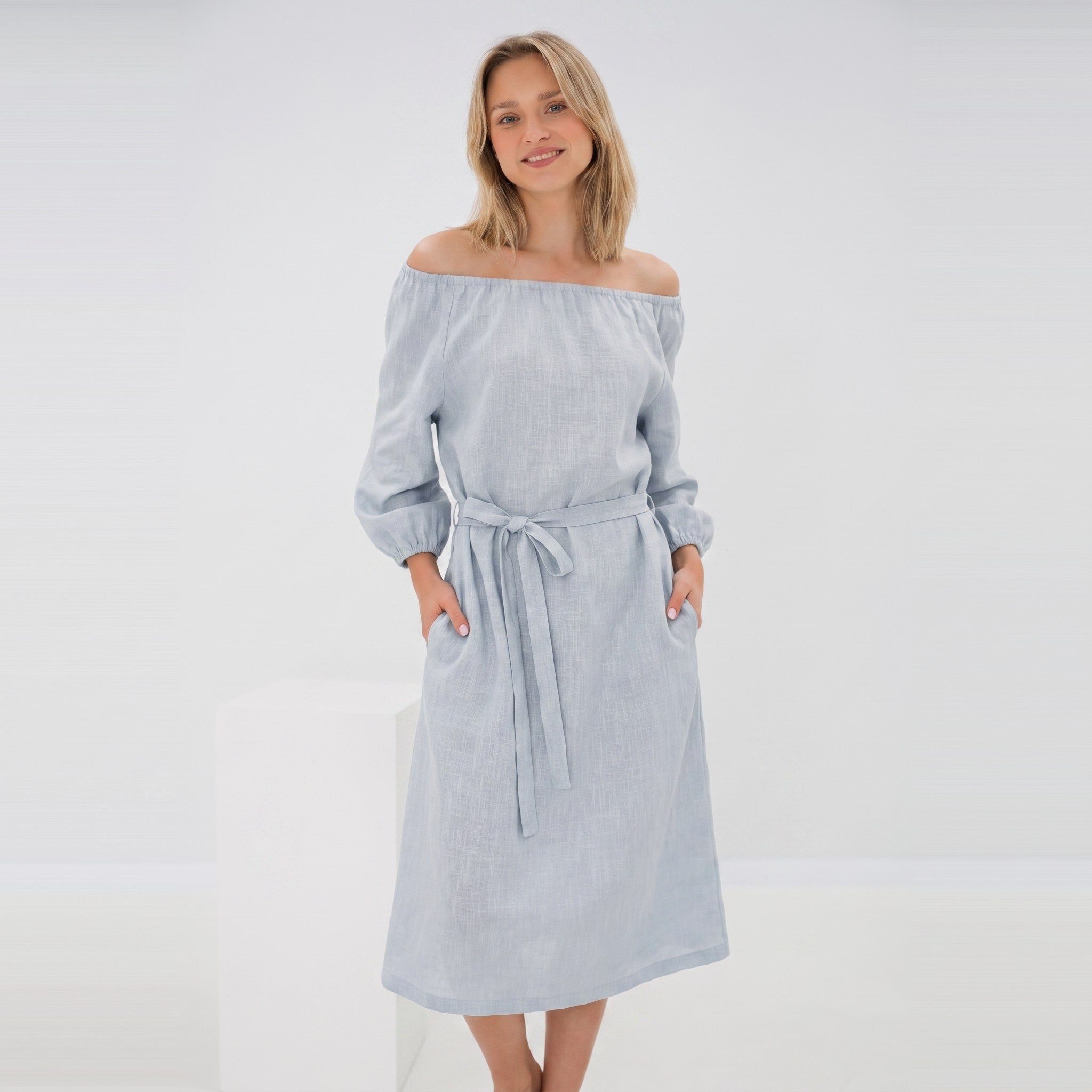 MOON — Schulterfreies Stonewashed-Leinen-Midikleid