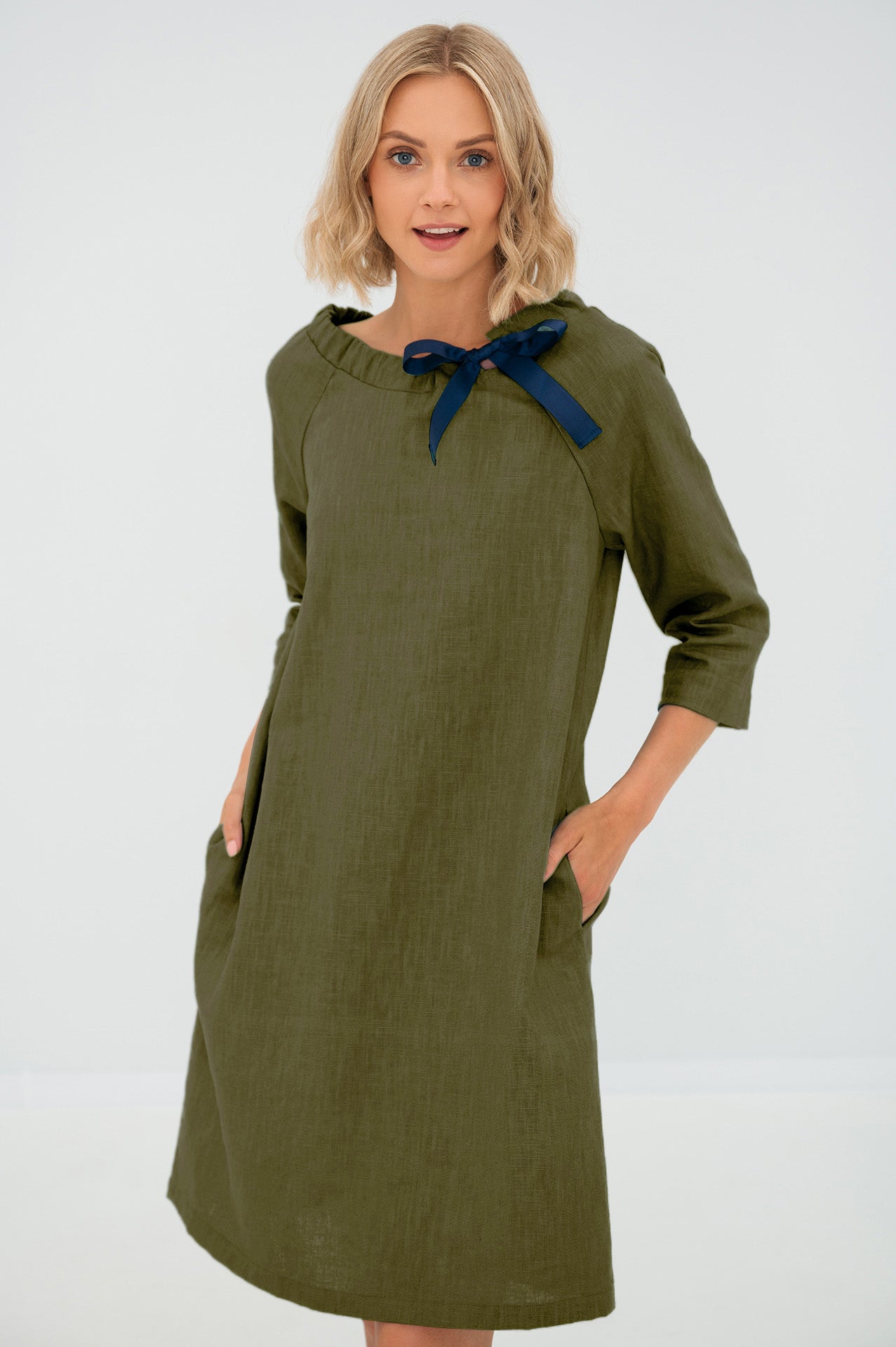 FRENCH dress in green #Color_Green