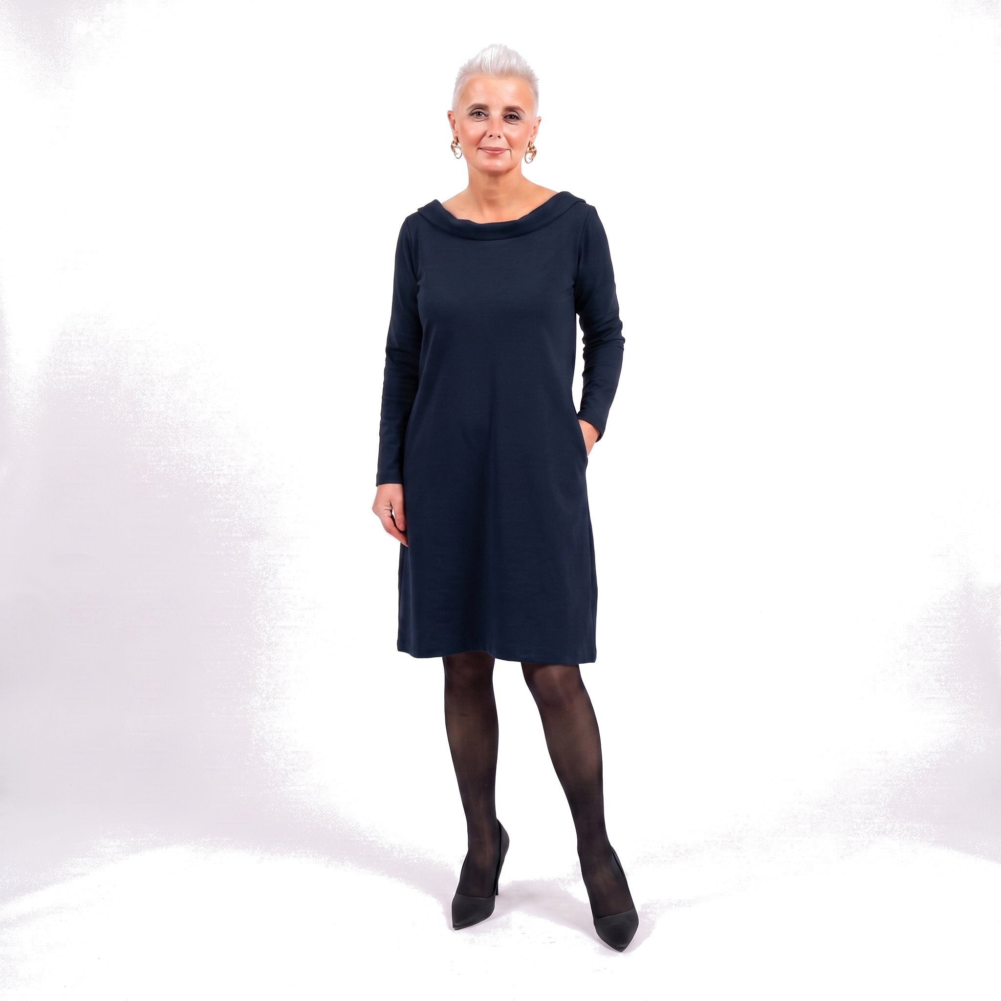 STORY — Midikleid aus italienischem Strick