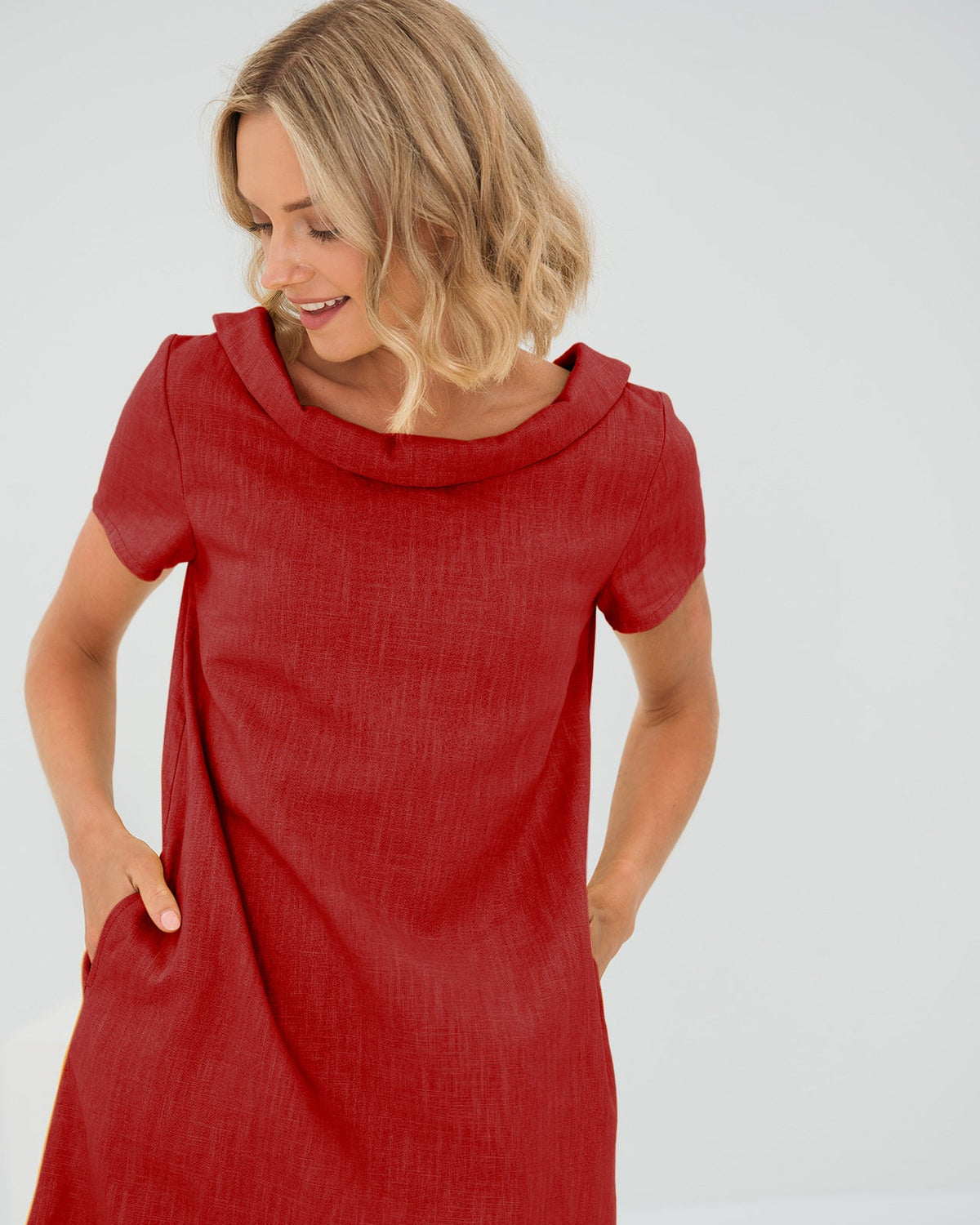 LeMuse STORY linen dress in red – studio front view #Color_Red