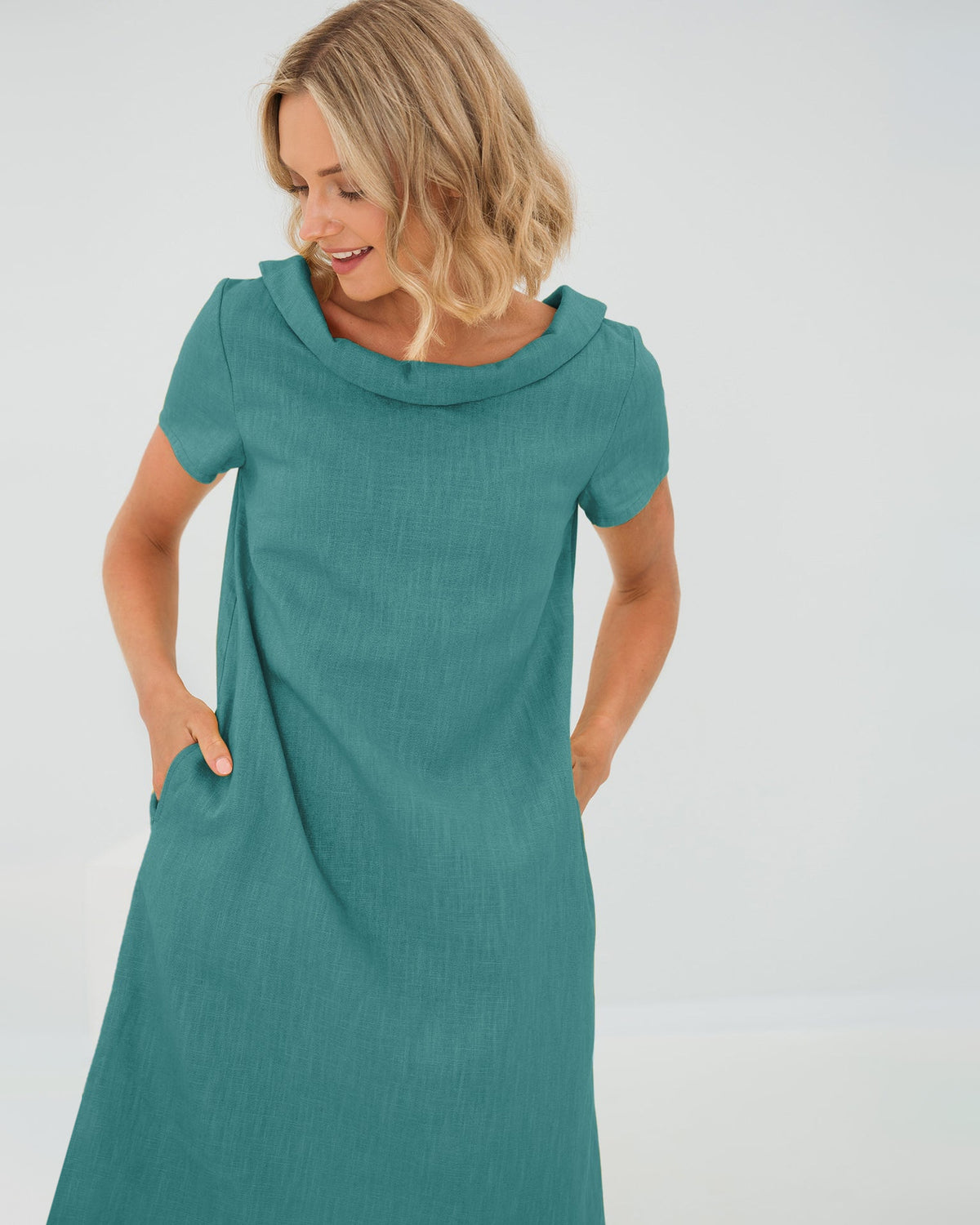 LeMuse STORY linen dress in teal – studio front view #Color_Teal
