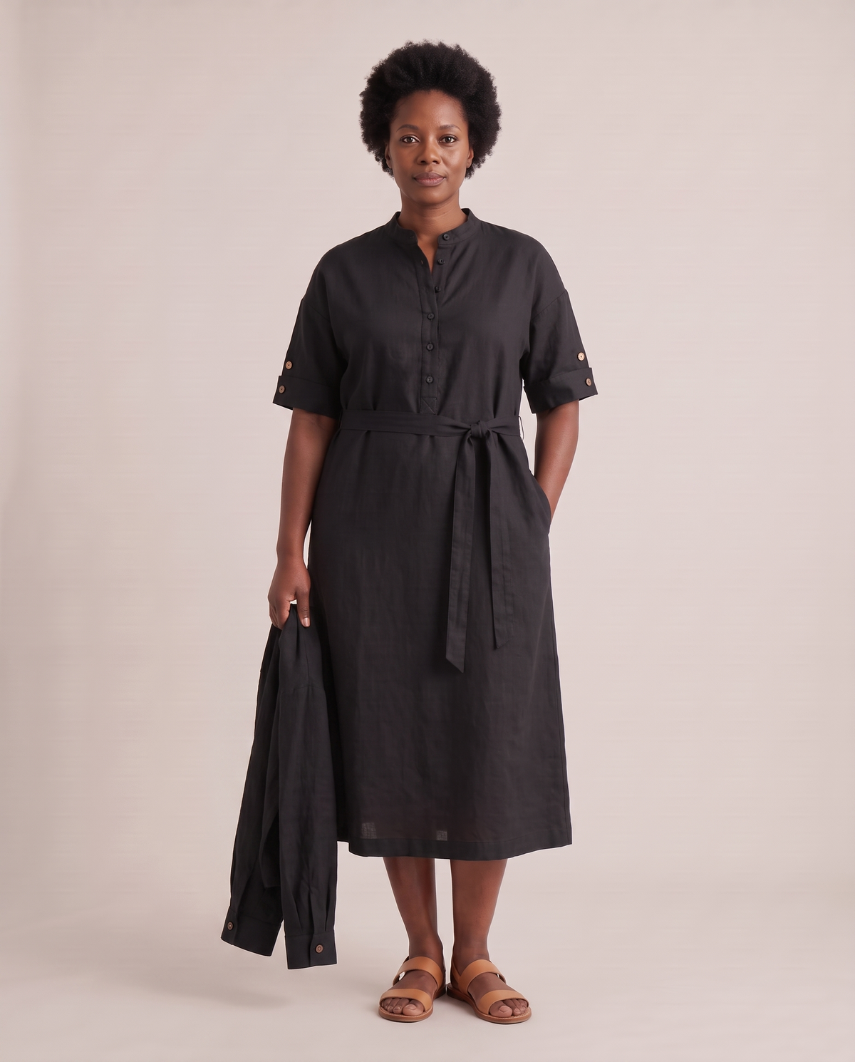 VERA linen midi dress in Black worn with short sleeves