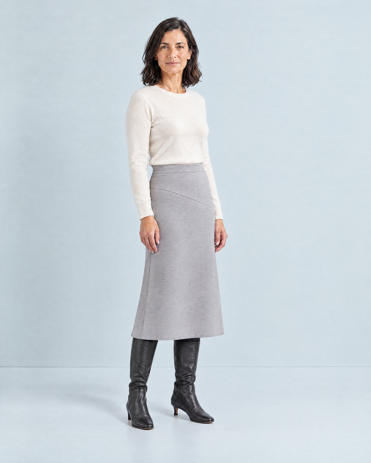 WINTER MIDI wool midi skirt in Light Grey, three-quarter view