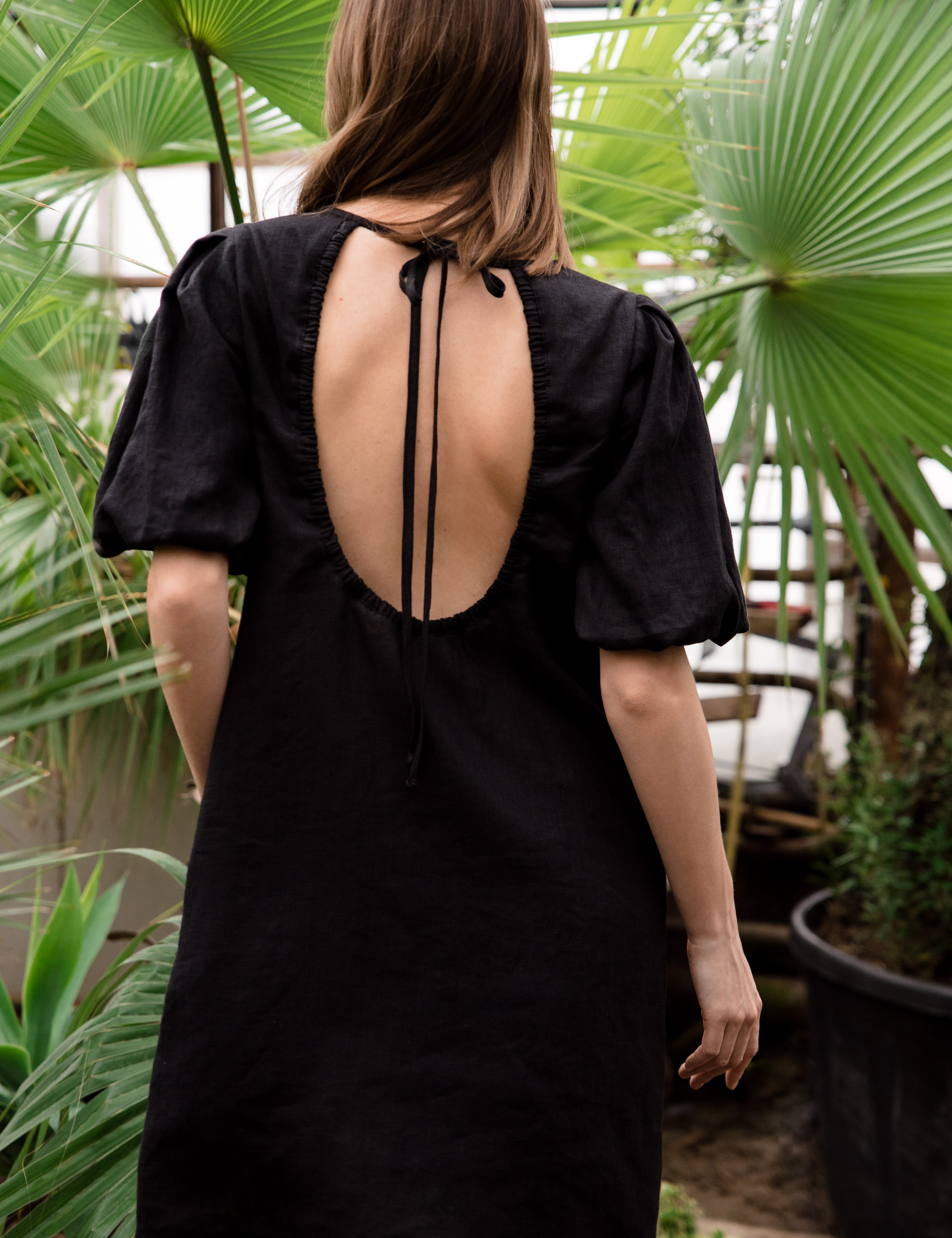 LeMuse_black_CHARM_linen_dress-2.jpg