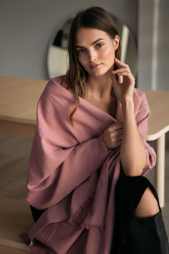 Big SHADOW linen scarf