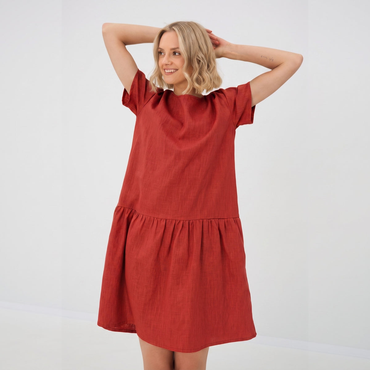 Leinenkleid BLOSSOM — Das Kleid, zu dem Sie zuerst greifen