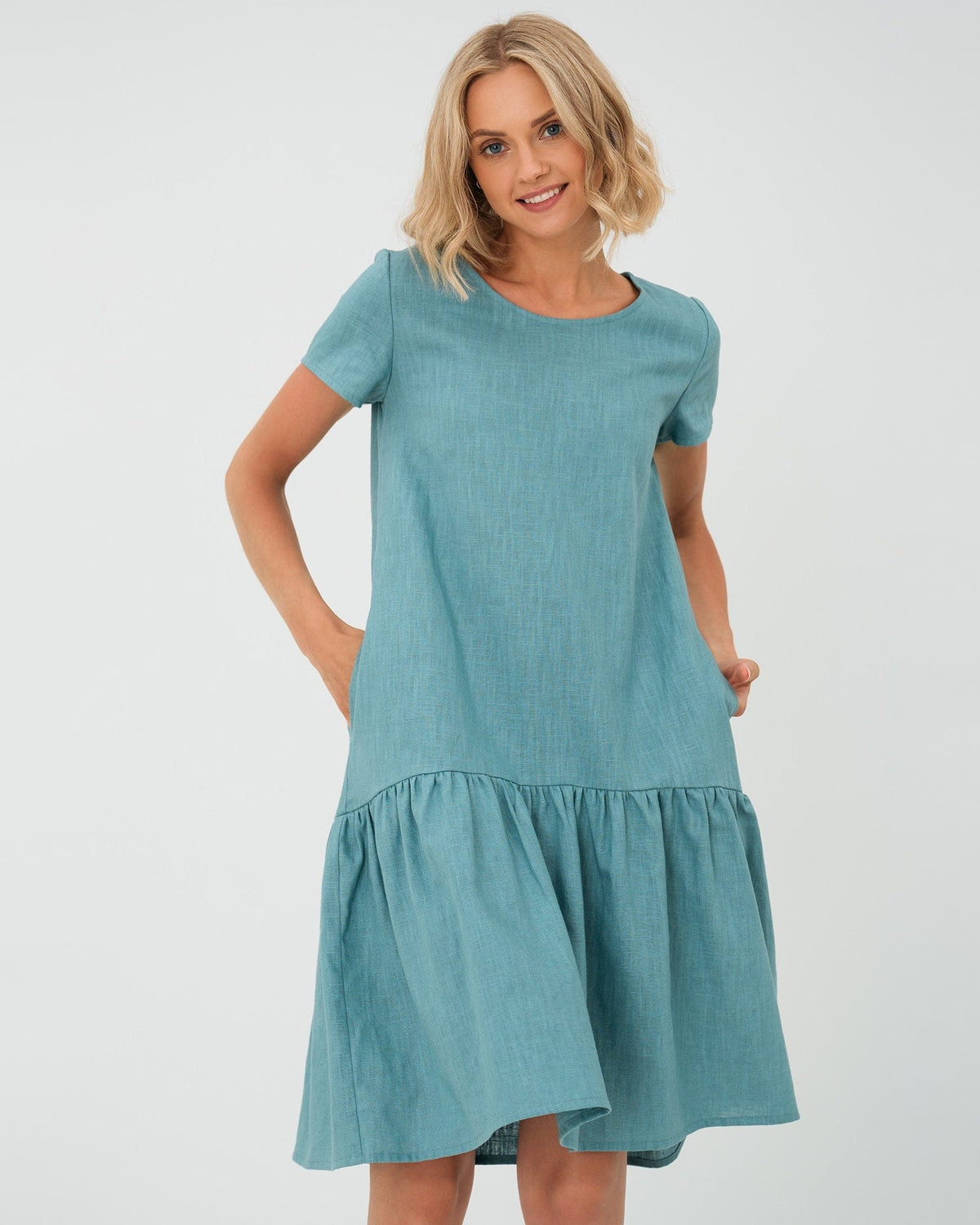 LeMuse BLOSSOM linen dress in teal – studio front #Color_Teal