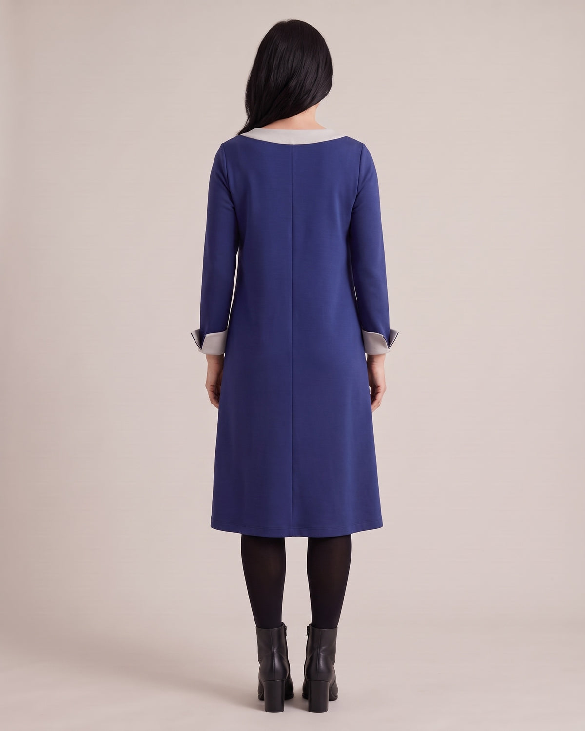 DUO — dvipusė Punto Milano suknelė – ryškiai mėlyna suknelė, nugara #Color_Royal blue / Light gray