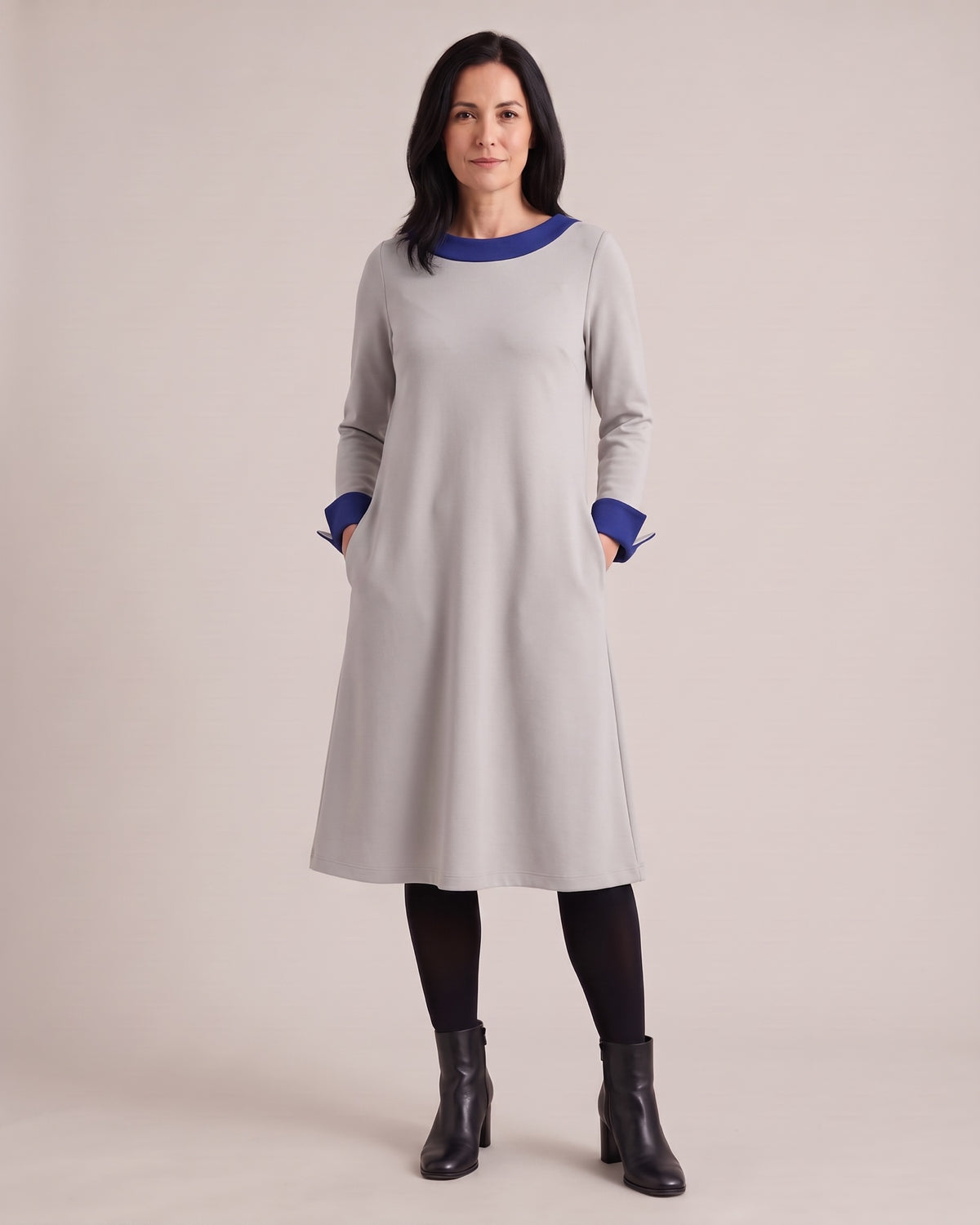 DUO — dvipusė Punto Milano suknelė – šviesiai pilka pusė, apversta #Color_Royal blue / Light gray