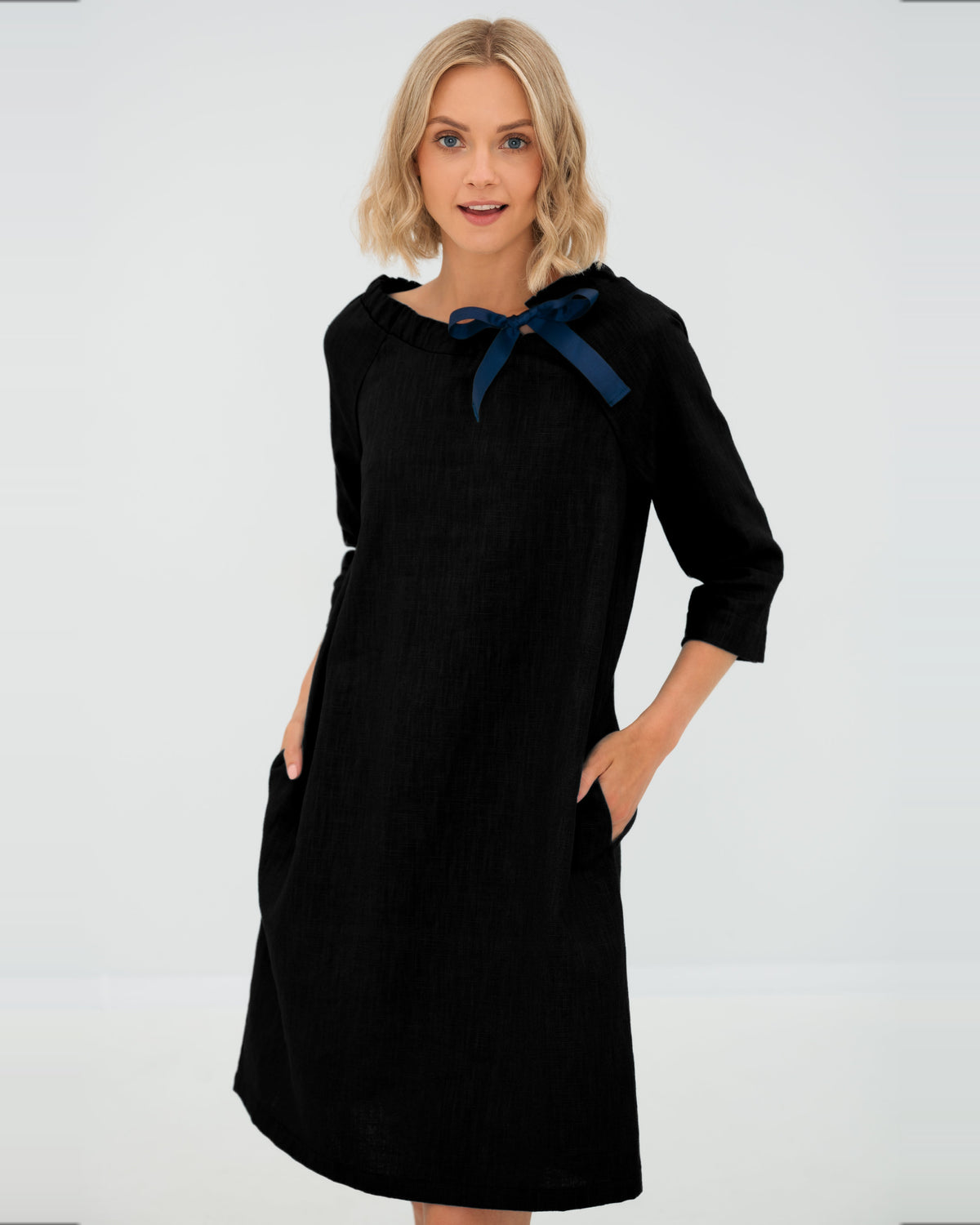LeMuse FRENCH linen dress in black – studio front view #Color_Black