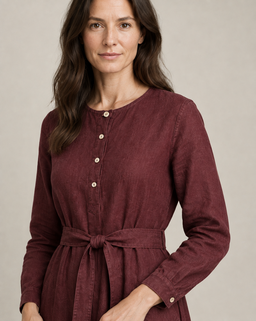 AUTUMN – burgundy lininė suknelė, detalė