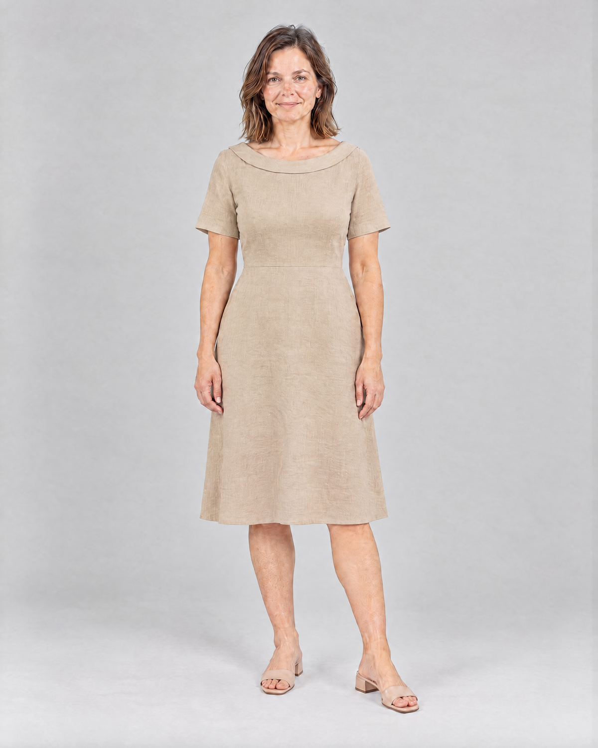 STORY PETITE Dutch linen A-line dress in Beige, front view on a petite model