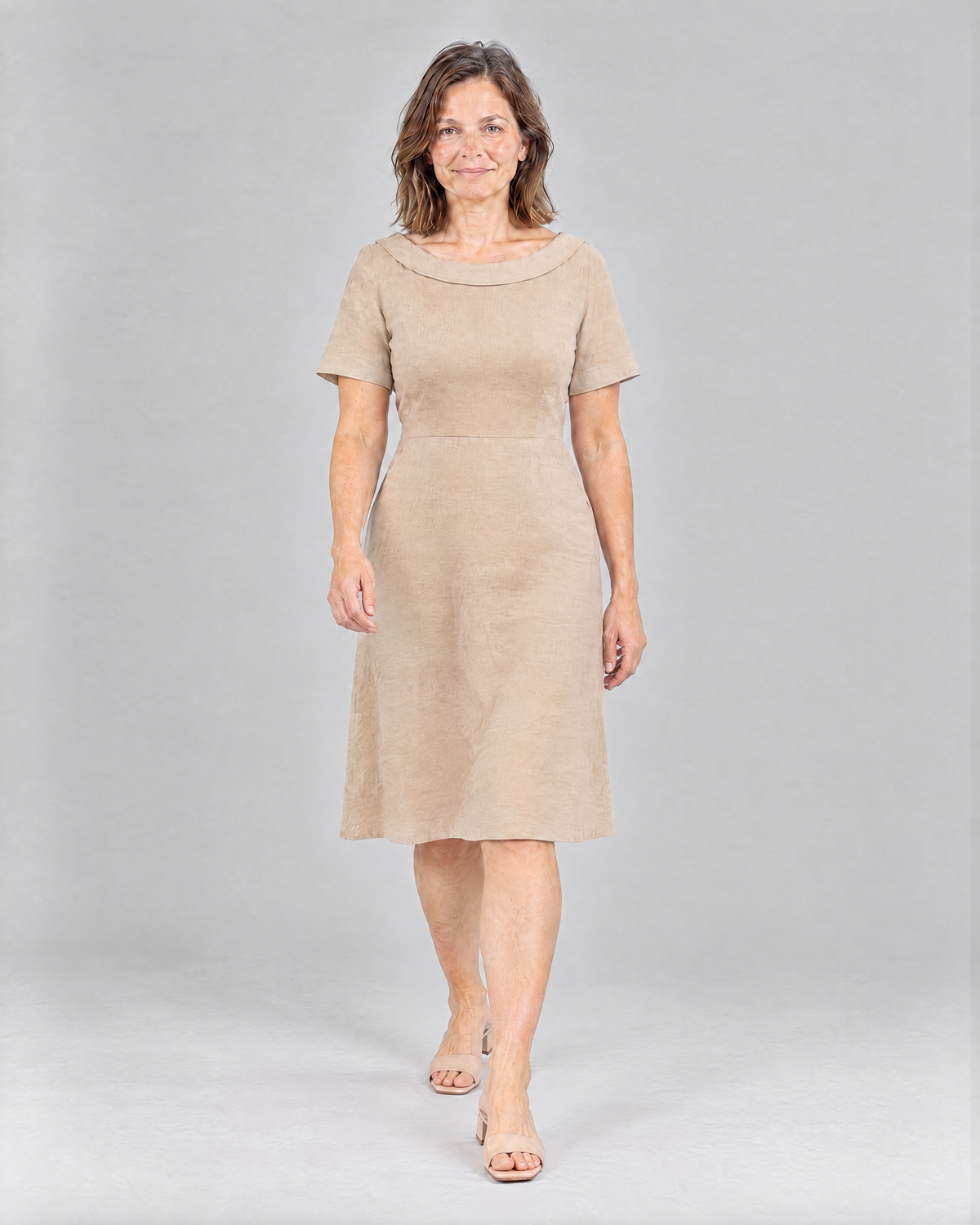 STORY PETITE Beige linen A-line dress in motion