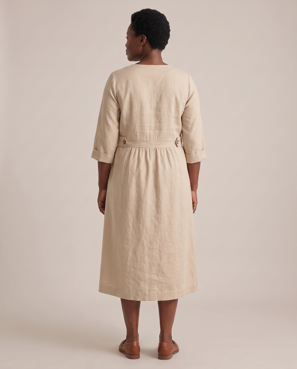 IDA beige linen dress from the back