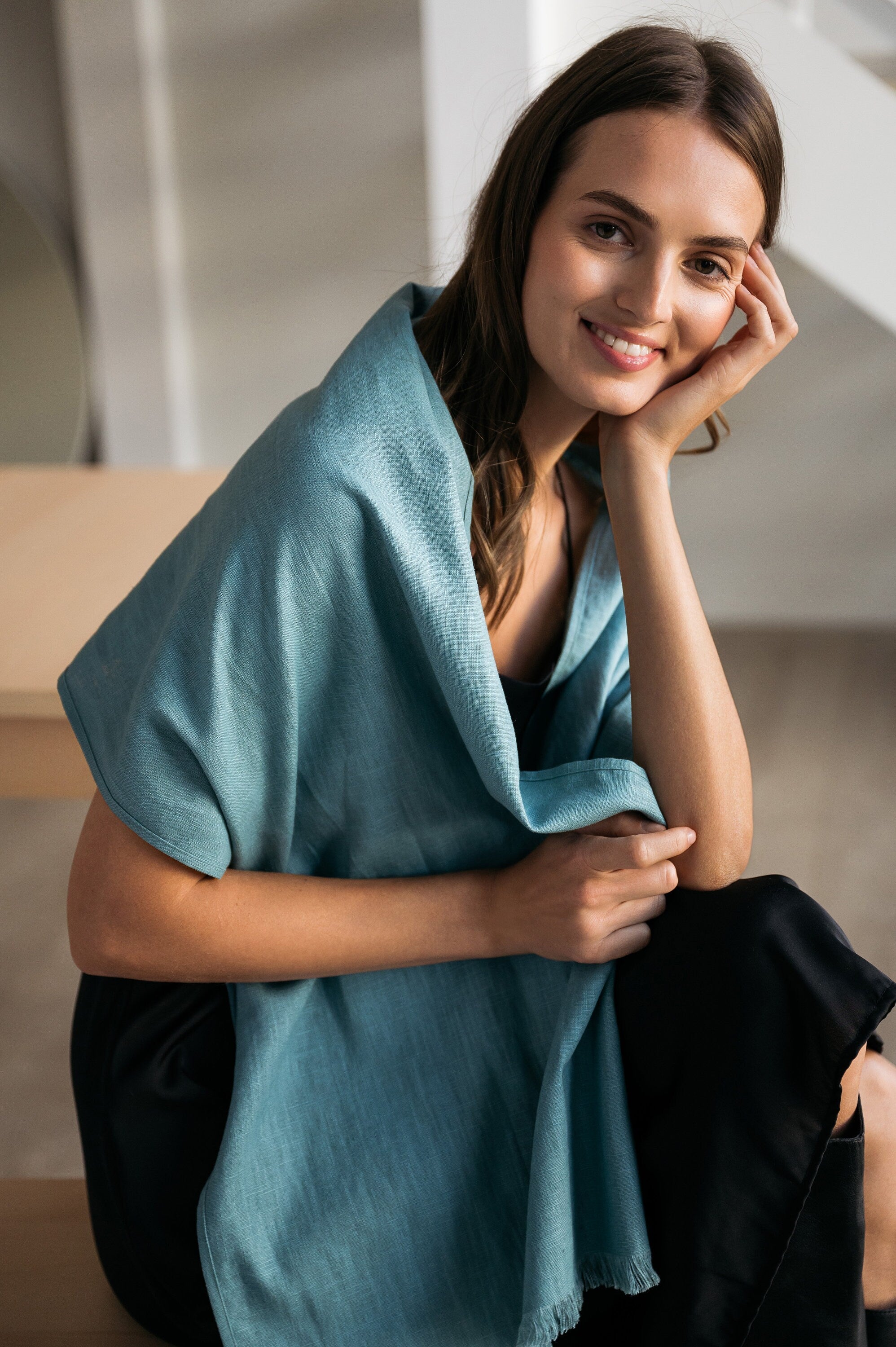 LeMuse small SHADOW linen scarf