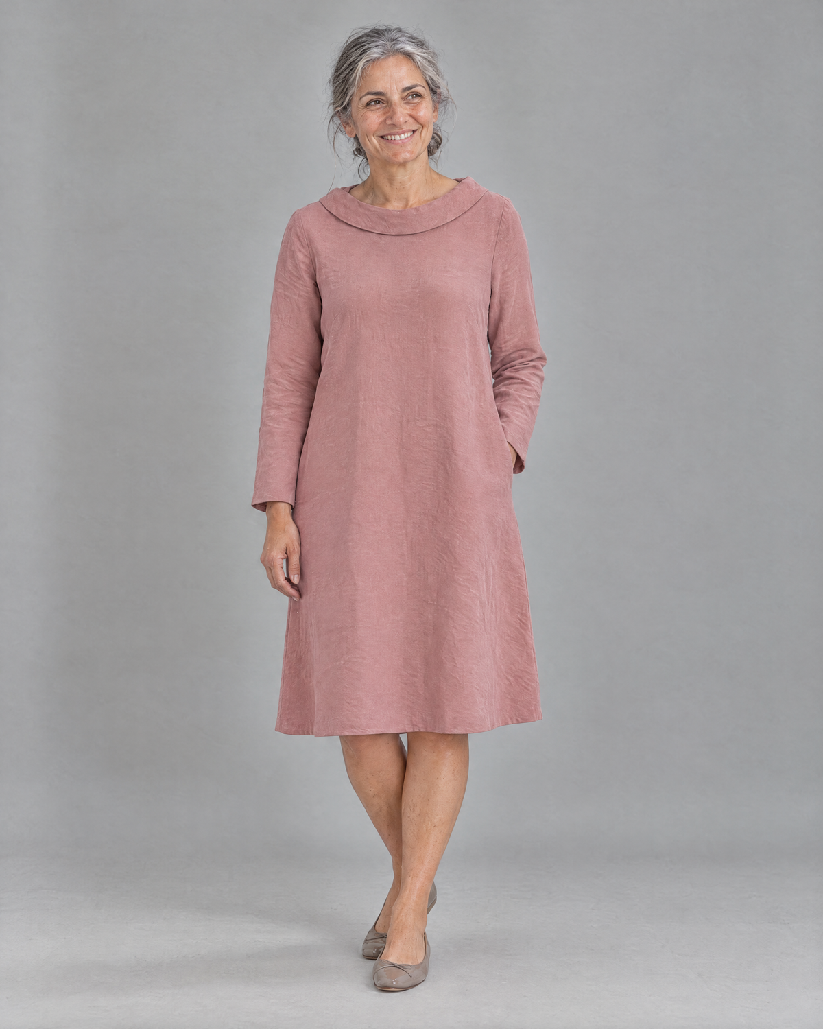 LILA linen back bow A-line dress in Dusty Rose, front view