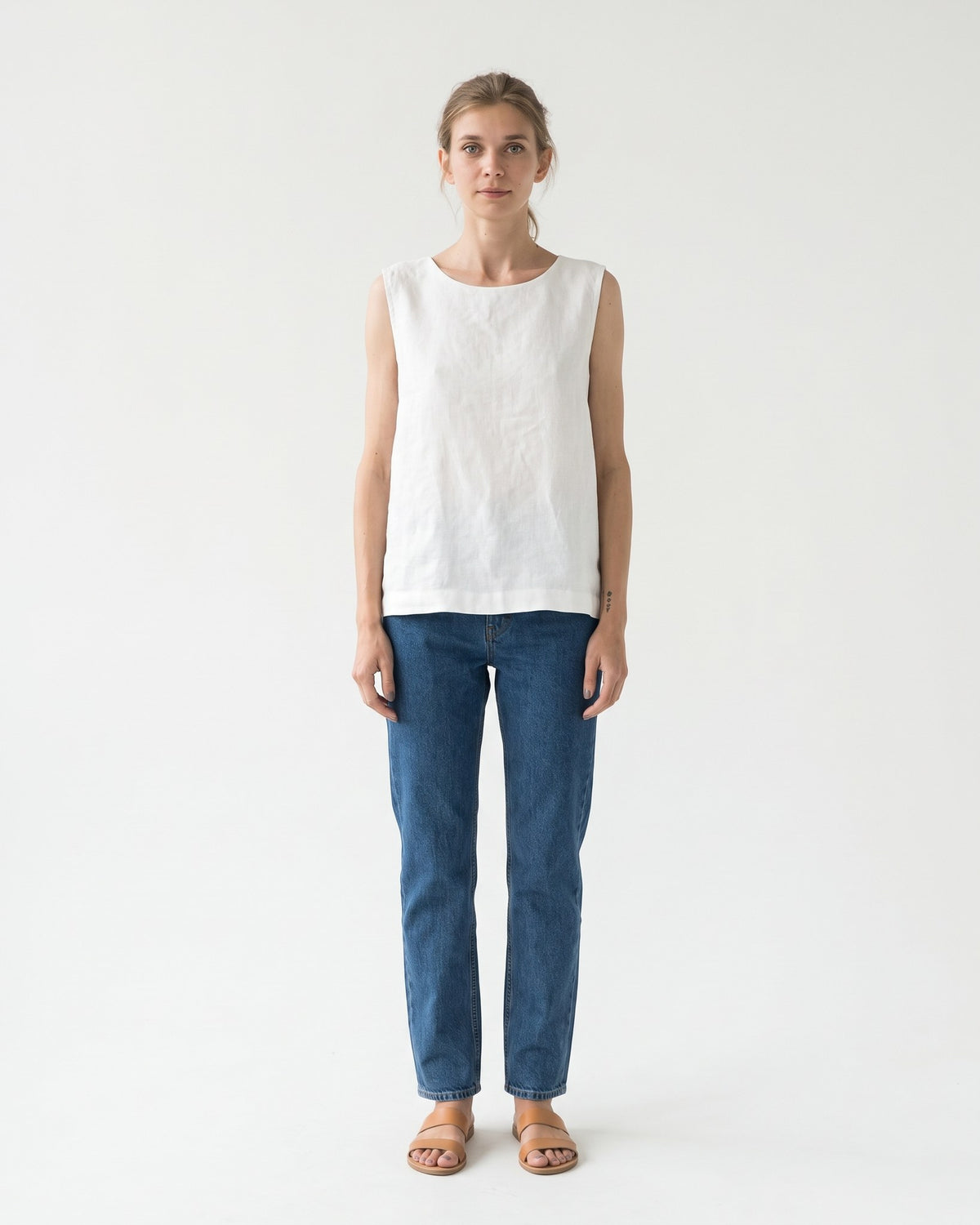 MIX & MATCH – white linen tank top, front view, full length #Color_White