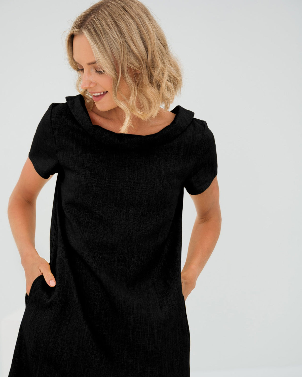 LeMuse STORY linen dress in black – studio front view #Color_Black