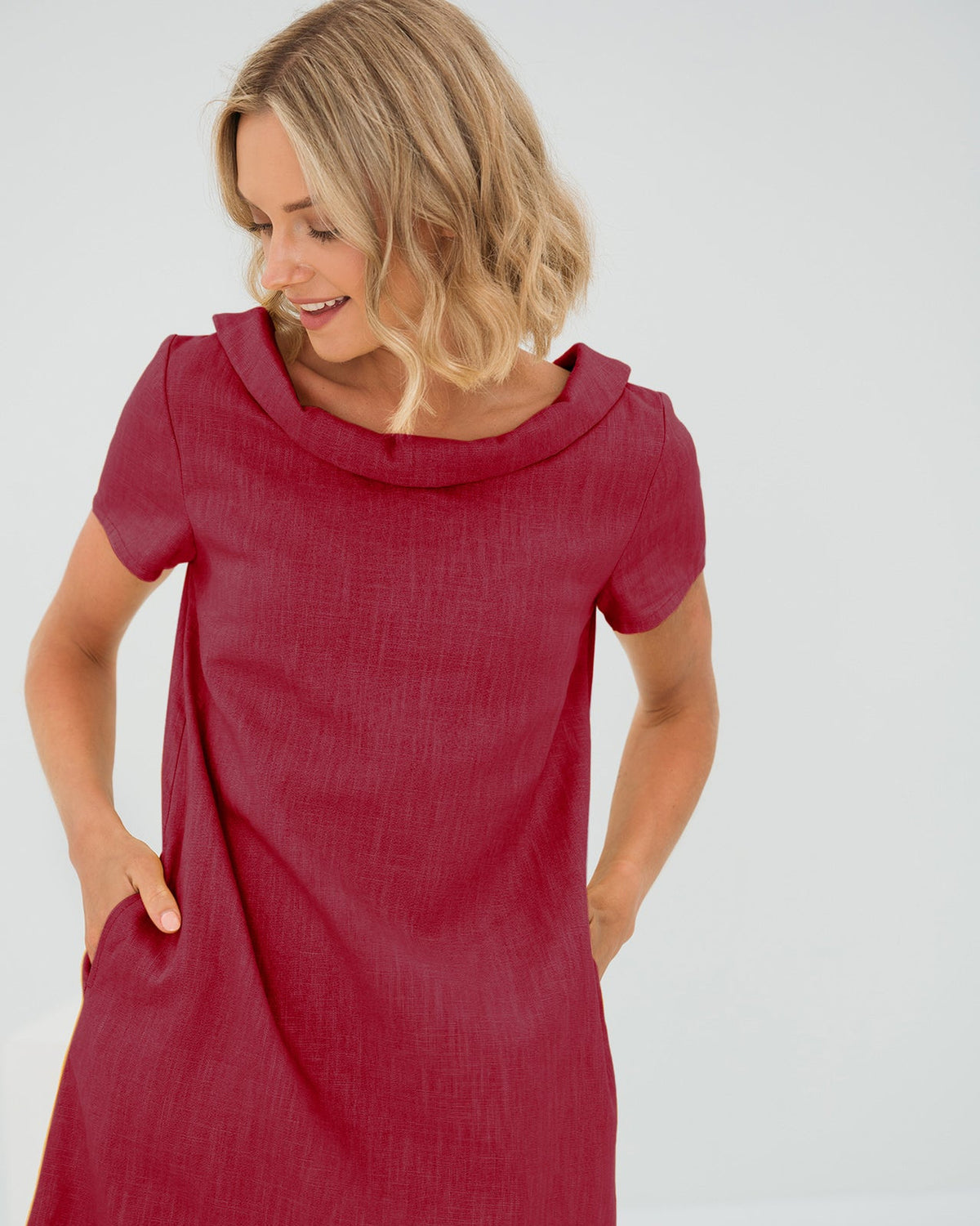 LeMuse STORY linen dress in cerise – studio front view #Color_Cerise