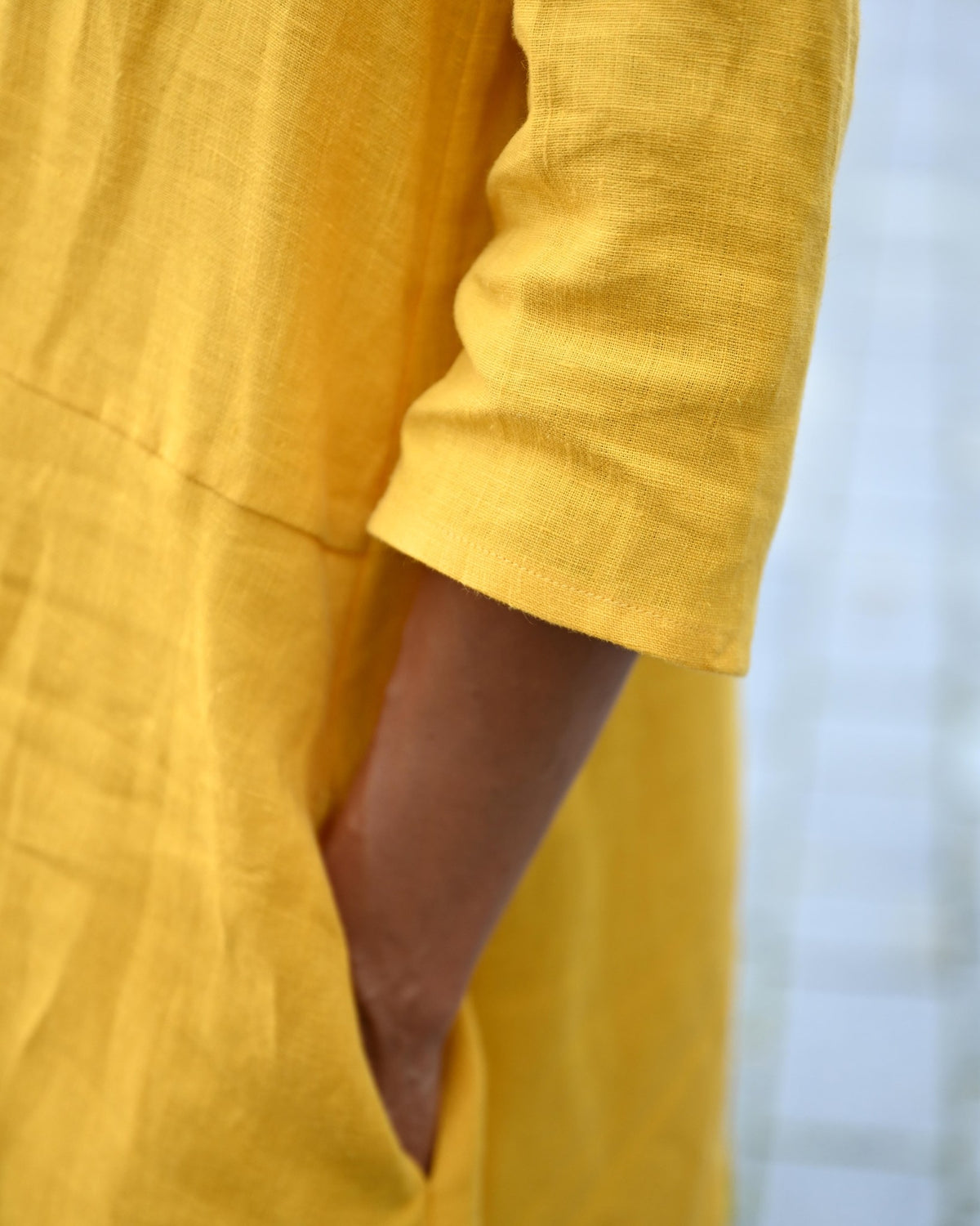 SUN – Linen Blend V-Neck Bow Dress – Yellow dress, side pocket detail #Color_Yellow