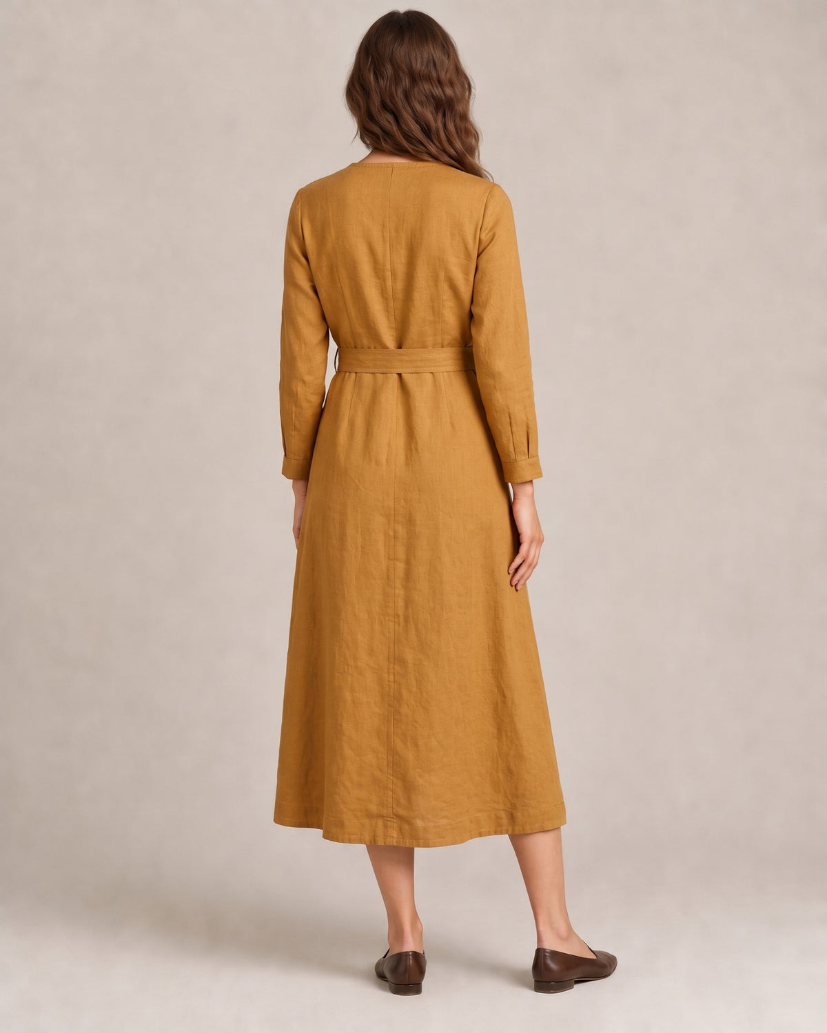 WRAP – ochros lininė suknelė, nugara #Color_Ochre